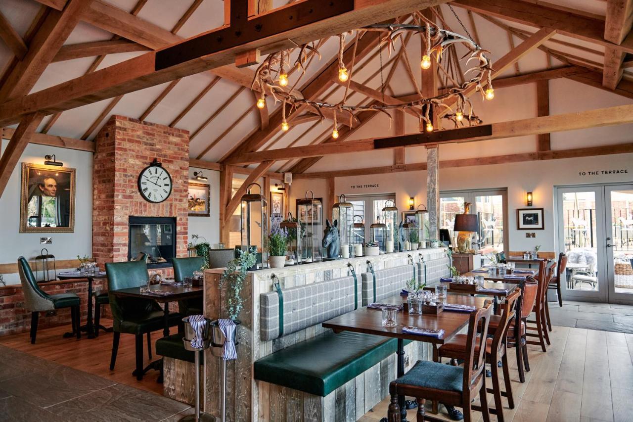 Hare And Hounds - Newbury Ξενοδοχείο Νιούμπερι Εξωτερικό φωτογραφία